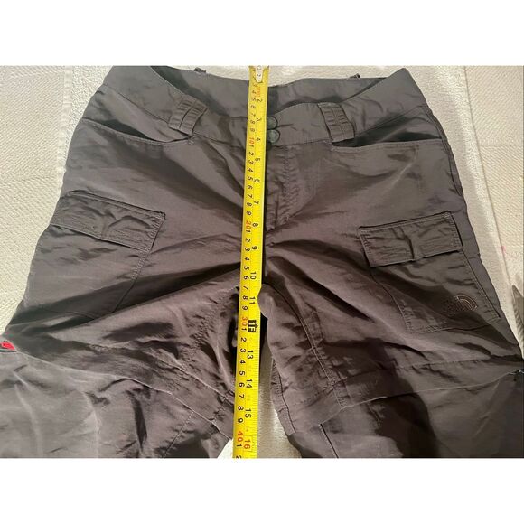 The North Face Pants Womens 4 Nylon Convertible Zip Off Cargo Straight Leg Gray - Picture 11 of 12